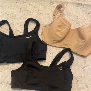 Lot of three sports bras, Brooks, moving comfort and panache 32C small